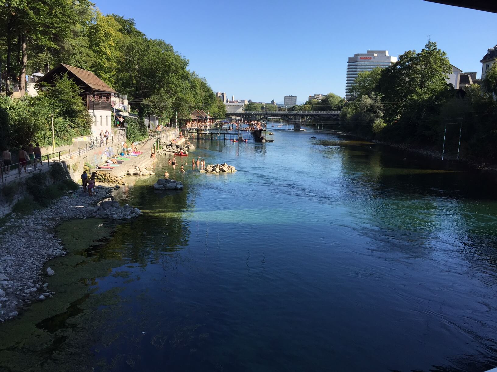 Zuerich-Limmat-Innenstadt.jpeg